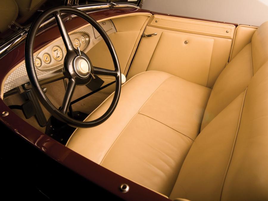  Chrysler Custom Imperial Dual Cowl Phaeton by LeBaron 1933 года  (фото 27 из 30)